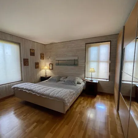 Vaste Maison Familiale En Pierres Apparentes Holiday home *