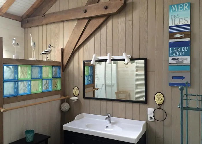 Vaste Maison Familiale En Pierres Apparentes Promo Septembre